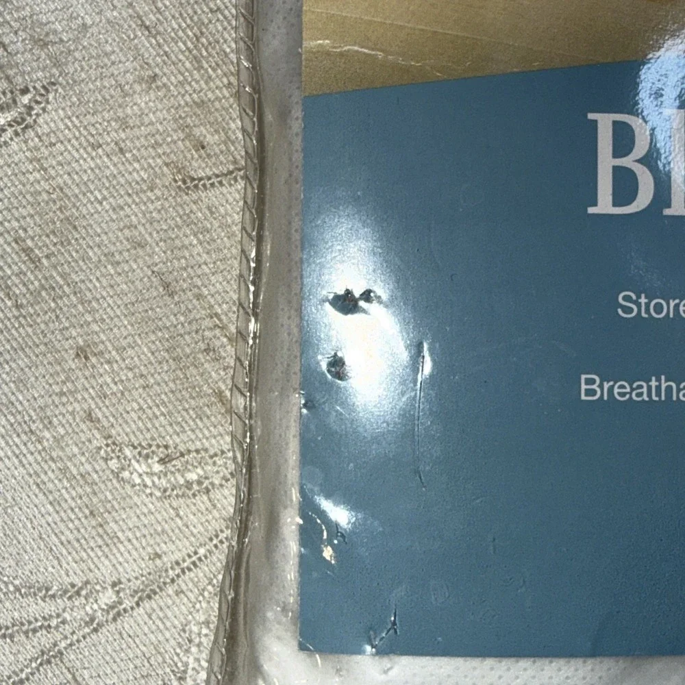 Whitmor Blanket And‎ Storage Bag 5003-09 21 L x 25 W x 11 h Breathable Nonwoven